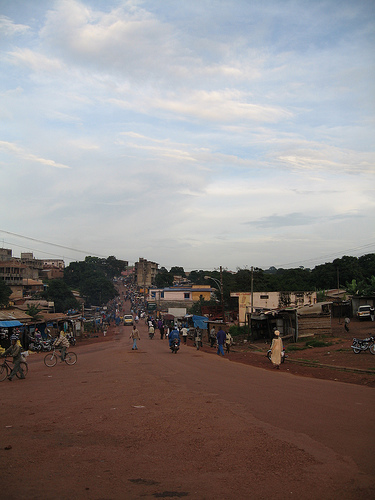 Article : Guinée : Elections législatives et si on mettait fin au cycle de violence ?